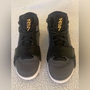 Jordan Zion 2 Basketball Shoes